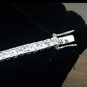 Silver and cubic zirconia tennis bracelet
